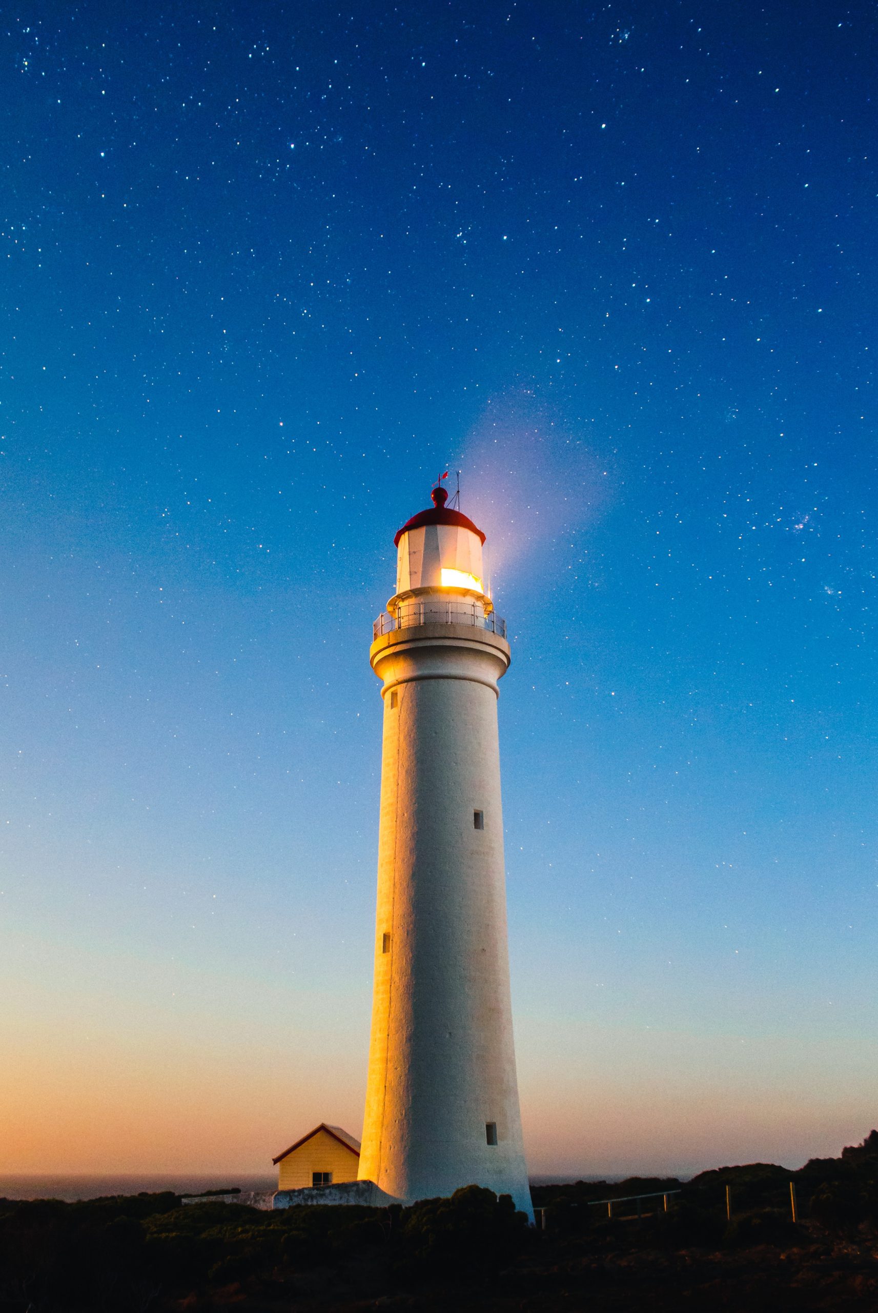 joshua-hibbert-Pn6iimgM-wo-unsplash-scaled-scaled